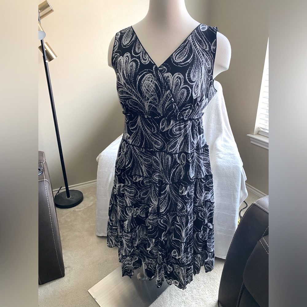 Style & Co Sleeveless Paisley Dress / Women’s Size 2X
